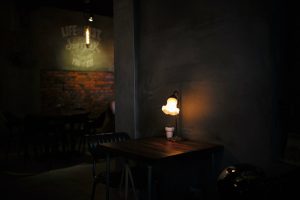 Photo table lamp