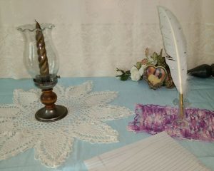 Photo Sewing Table Lamp
