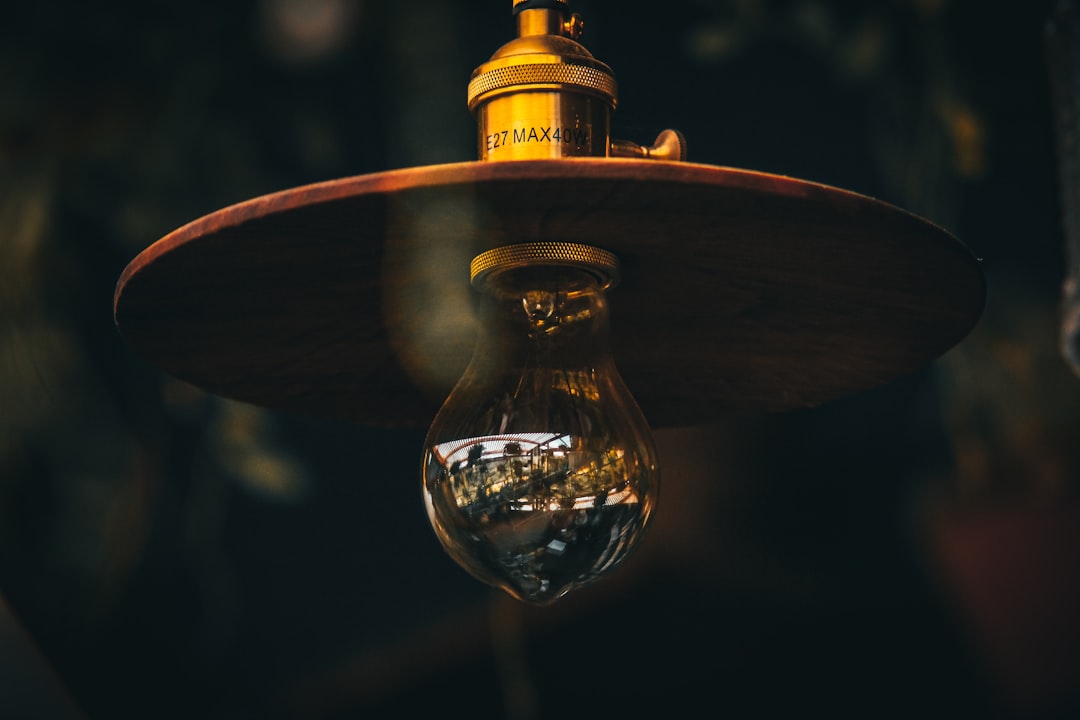 Photo Crystal ball table lamp